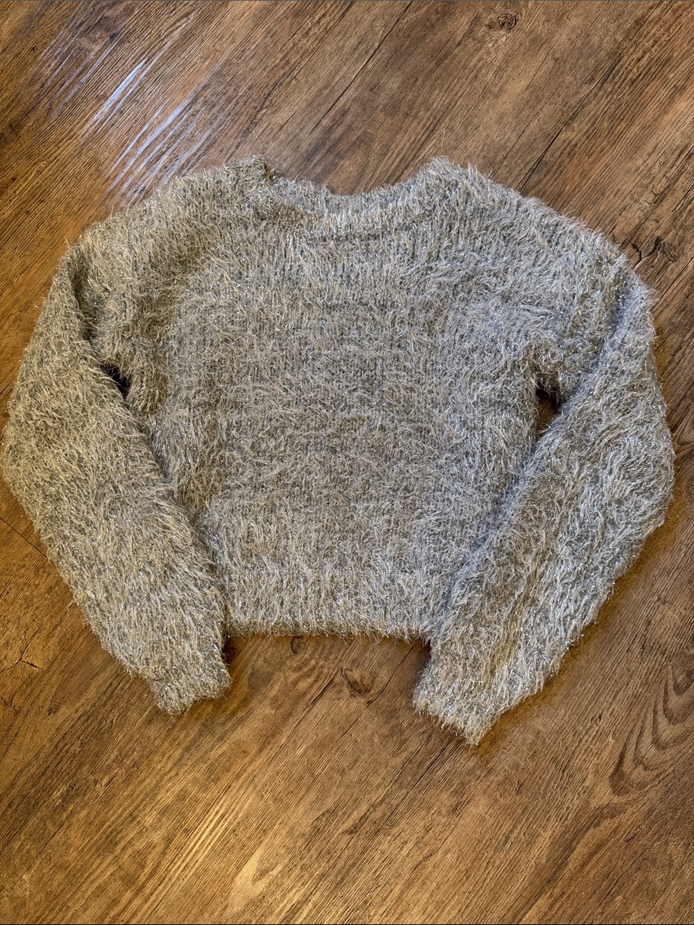 Cato Fuzzy Cropped Crewneck Sweater in Light Gray